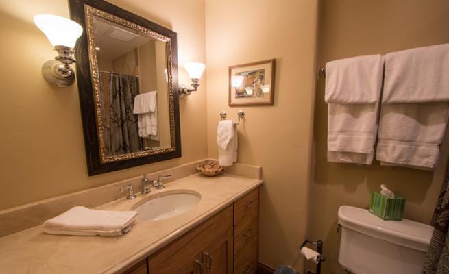 Condo With Onsite Pool & Hot Tub, Free Wifi & Garage Parking Vail Exterior photo